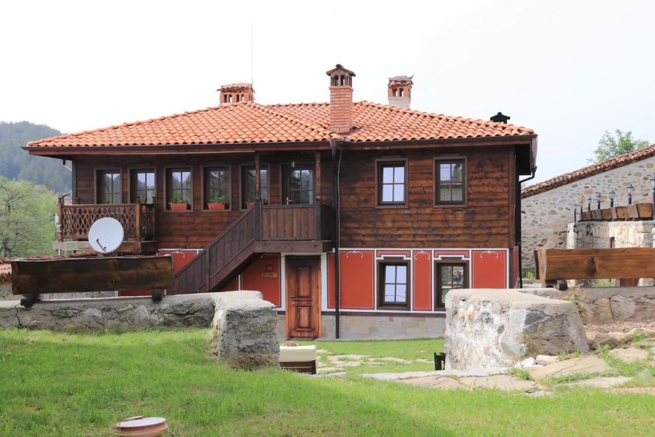 Villa Red House Koprivshtitsa Esterno foto